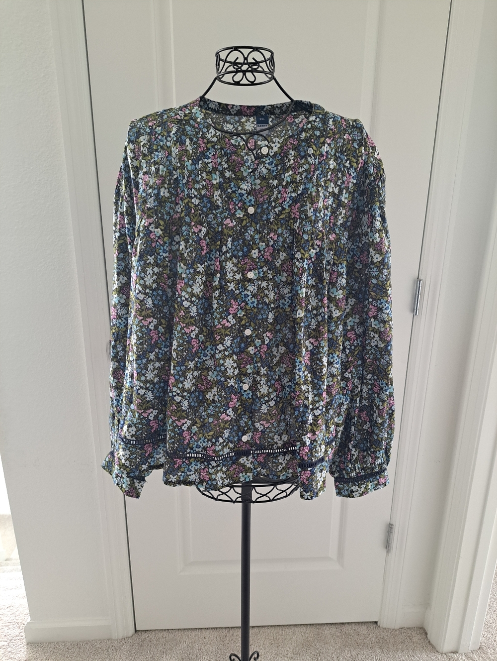 Old Navy Floral Button-Front Long-Sleeve Blouse - Multicolor Floral